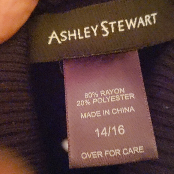 Turtleneck Sweater - Picture 3 of 3